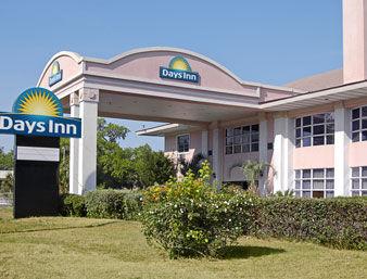 University Inn גיינסוויל מראה חיצוני תמונה